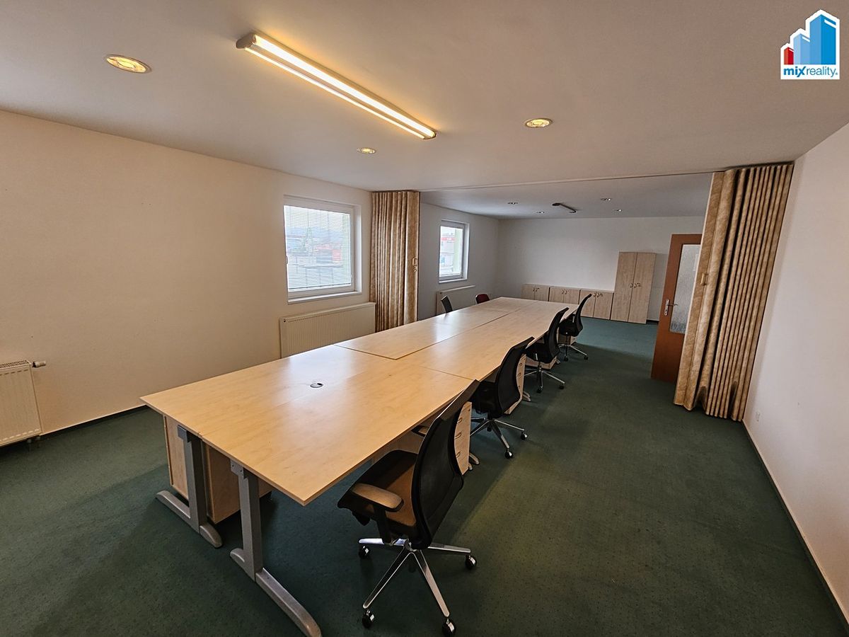 Pronájem kanceláře 114 m² – fotografie 2