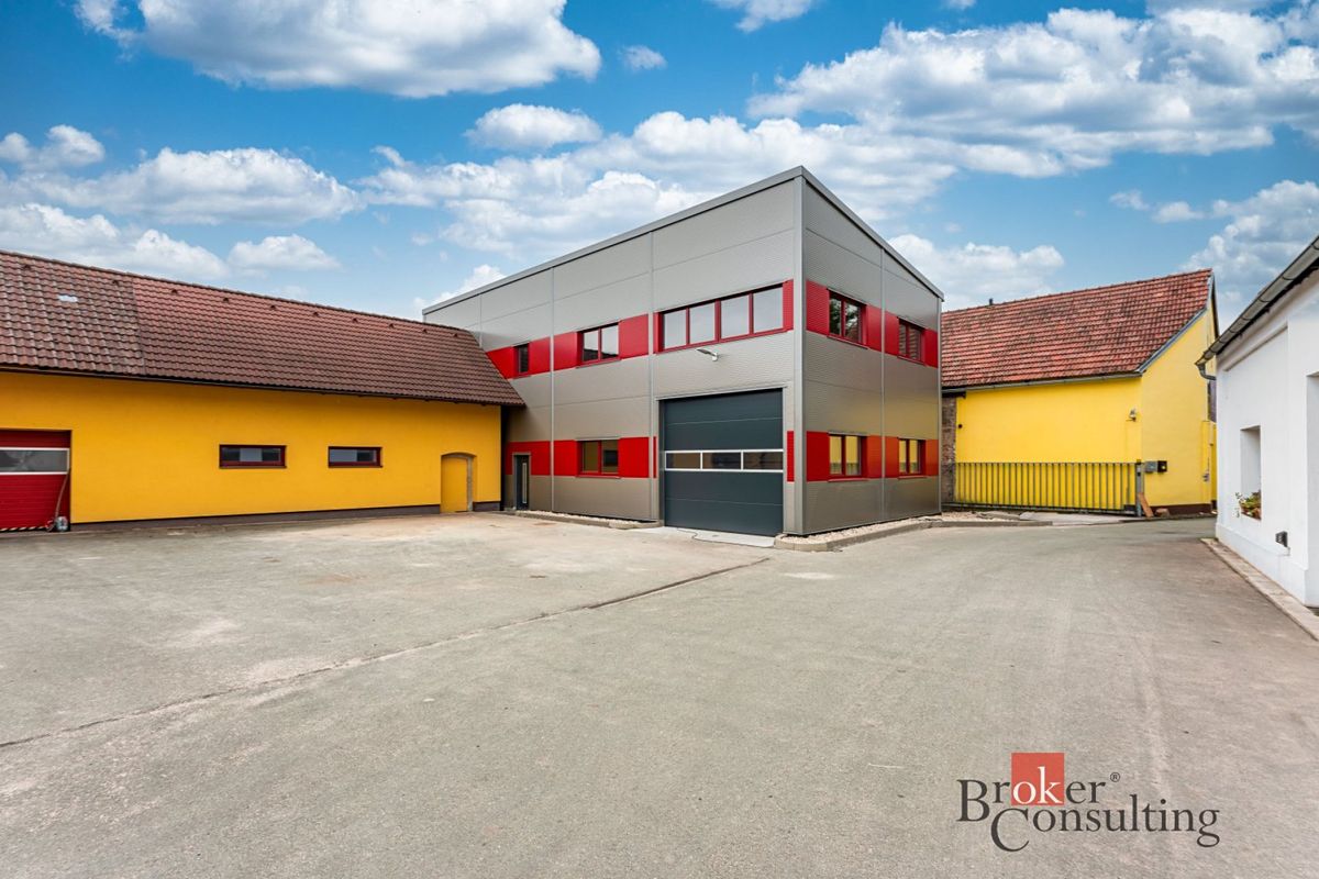 Pronájem výrobní haly, prostoru 150 m²