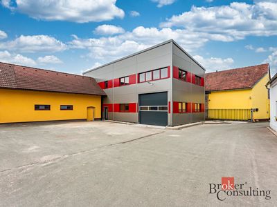 Pronájem výrobní haly, prostoru 150 m²