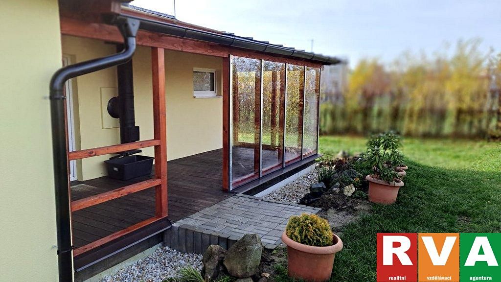 Prodej rodinného domu 80 m², pozemek 773 m² – fotografie 3