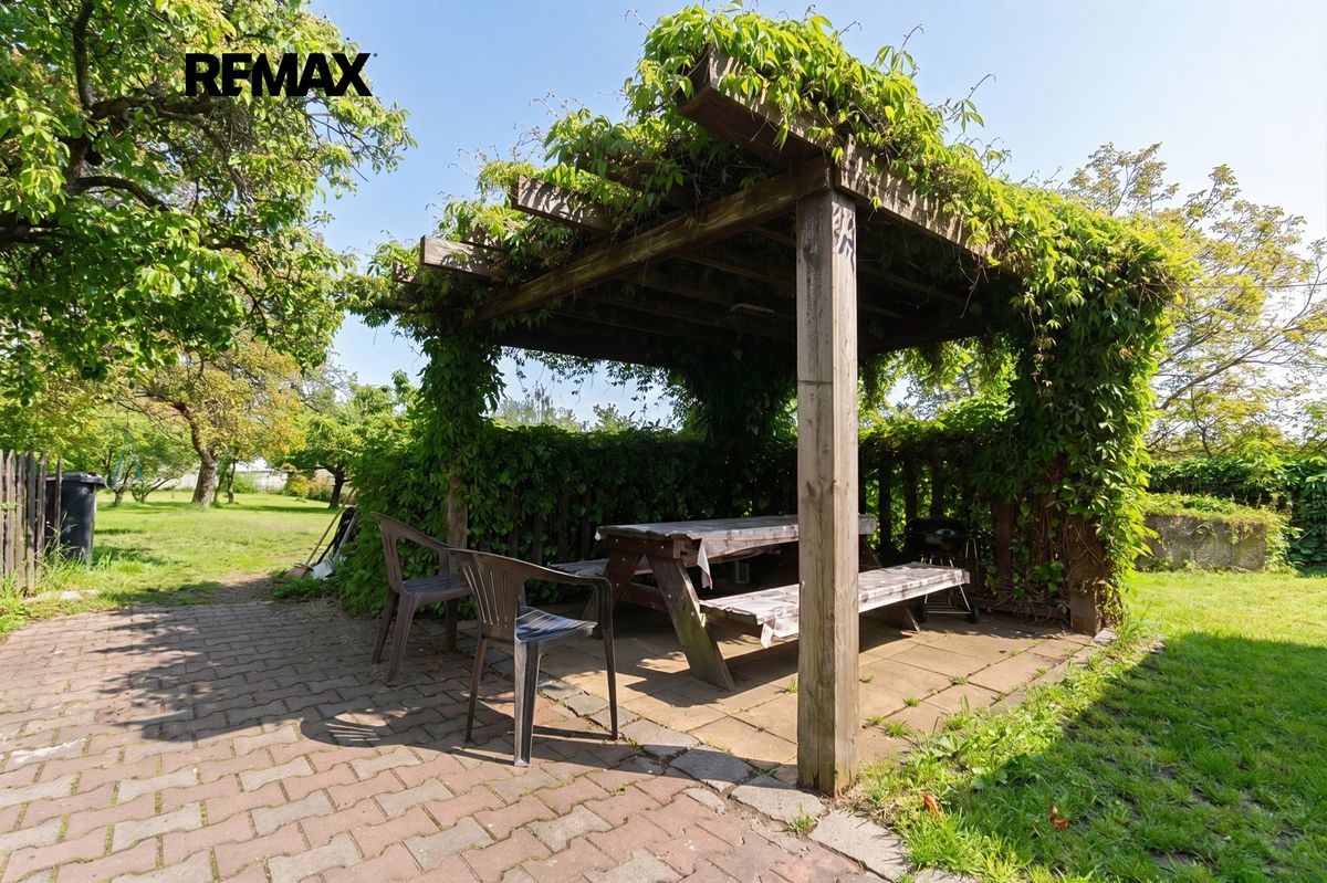 Prodej rodinného domu 225 m², pozemek 3499 m² – fotografie 3