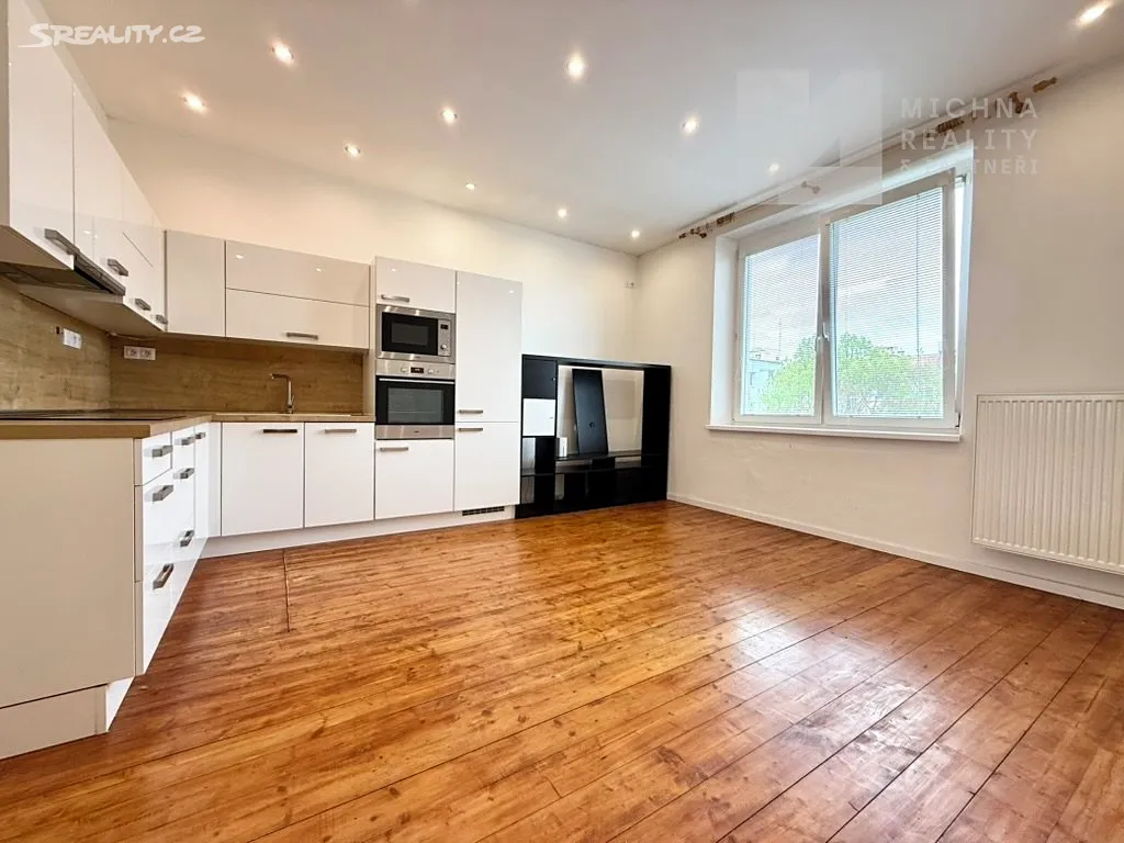 Pronájem bytu 2+kk 51 m², Brno
