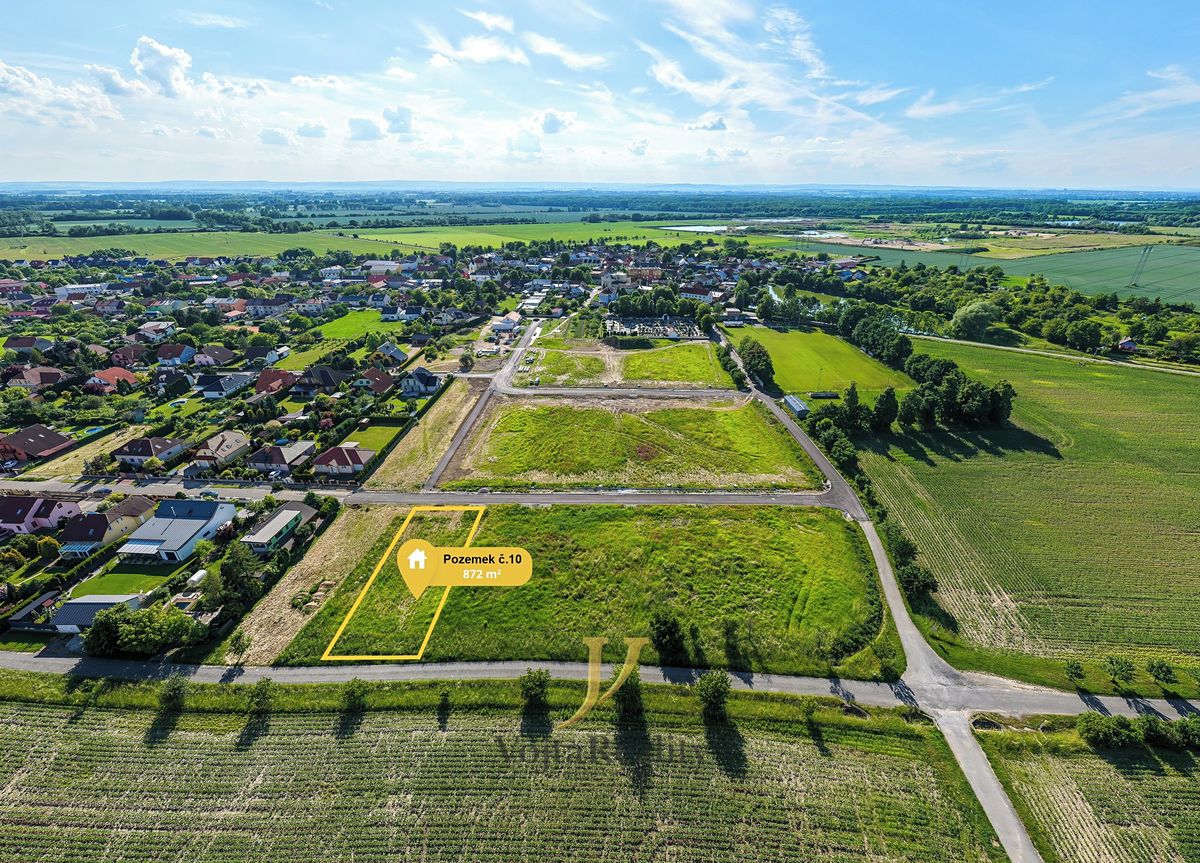 Prodej stavebního pozemku 872 m²