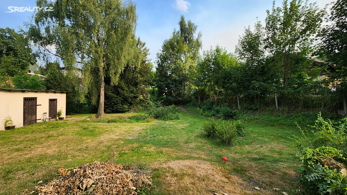 Prodej stavebního pozemku 675 m² – pohled 2