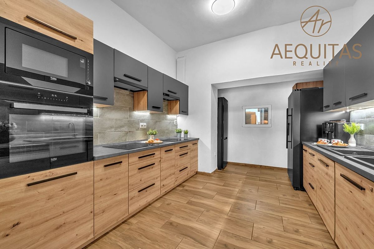 Prodej chalupy 270 m², pozemek 7408 m² – fotografie 4