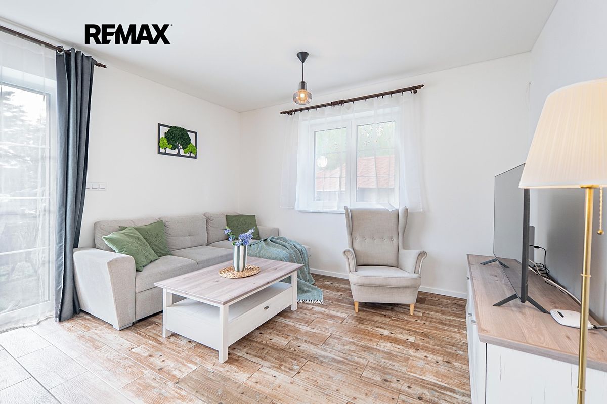 Prodej rodinného domu 155 m², pozemek 767 m² – fotografie 3