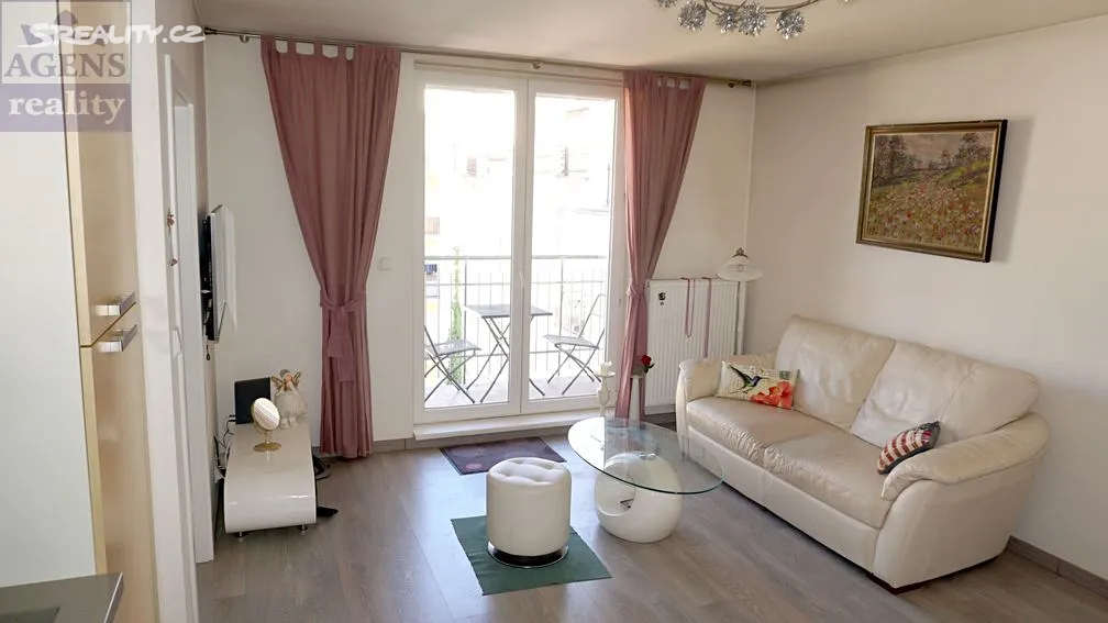 Prodej bytu 2+kk 51 m², Praha