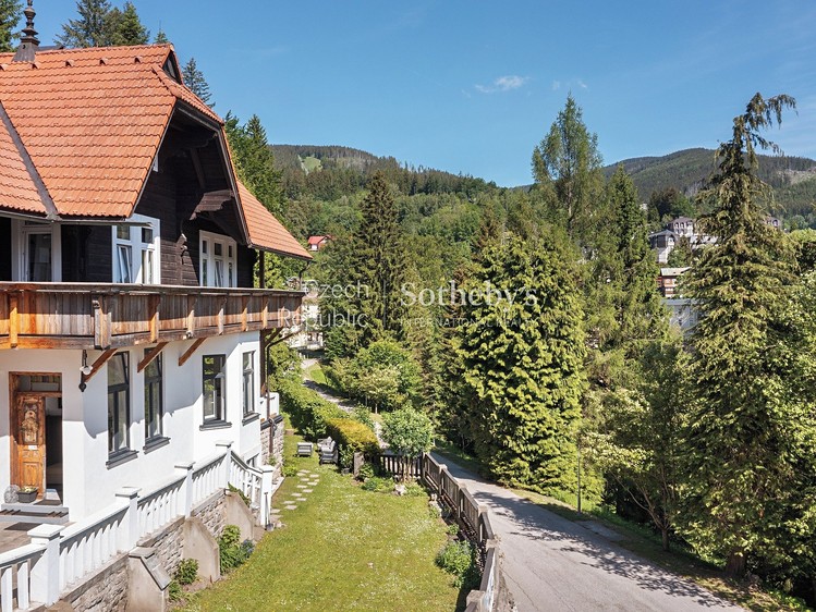 Prodej komerčního prostoru, 77 m² (16 z 26)