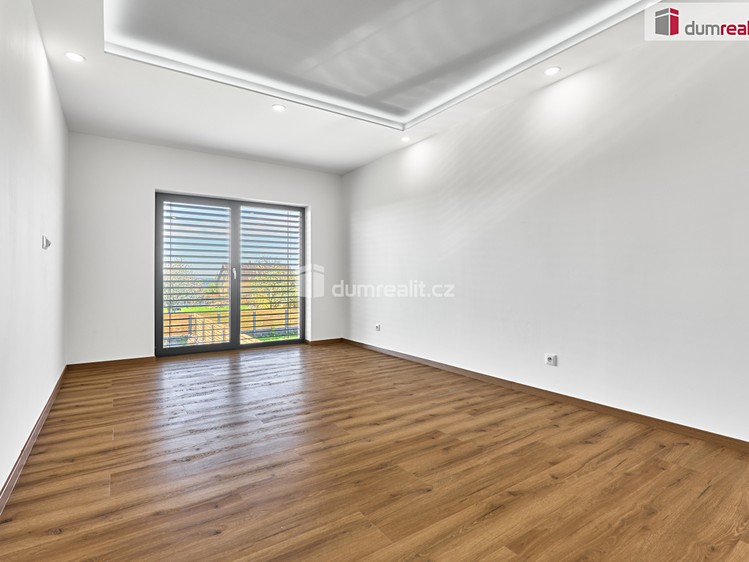 Prodej domu, 160 m² (14 z 38)