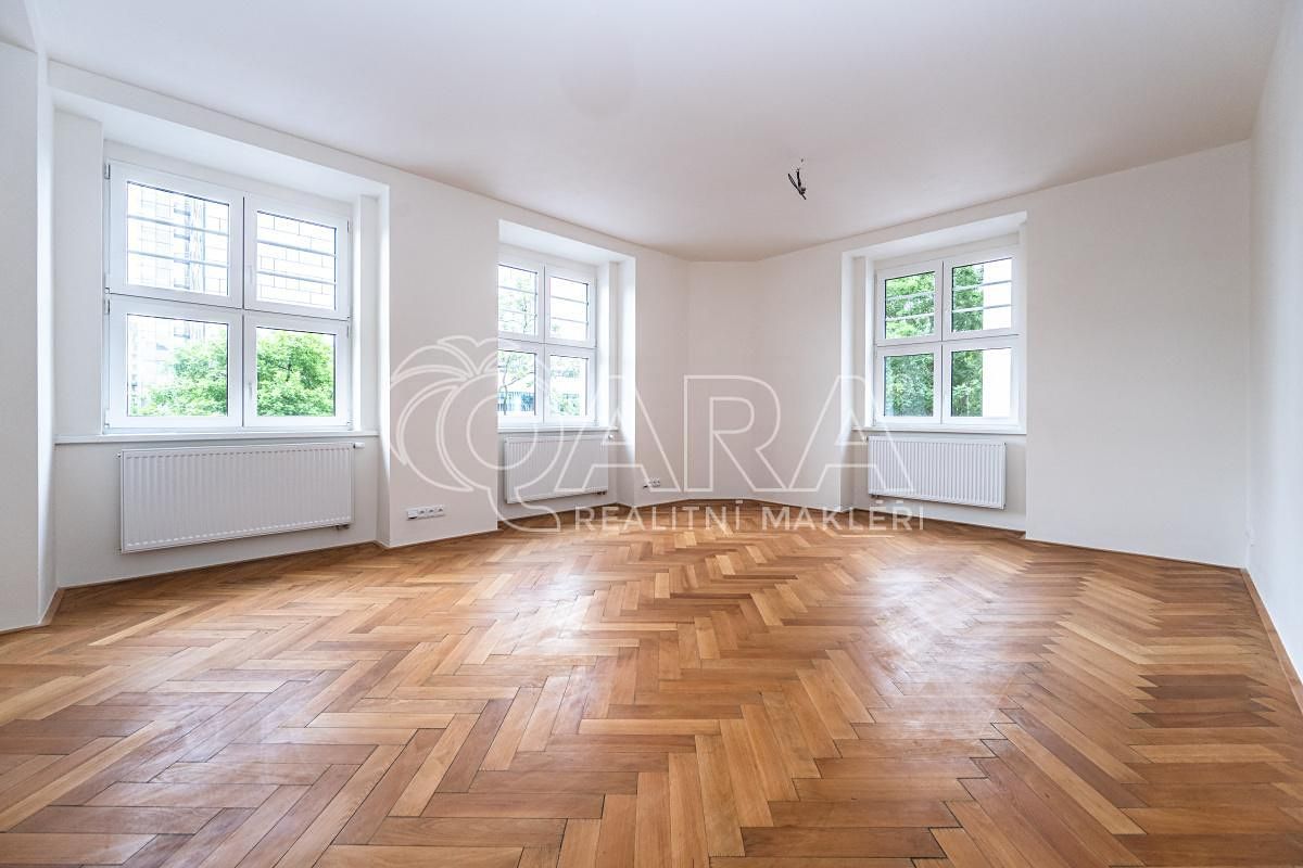 Pronájem bytu 2+kk 53 m² – fotografie 5