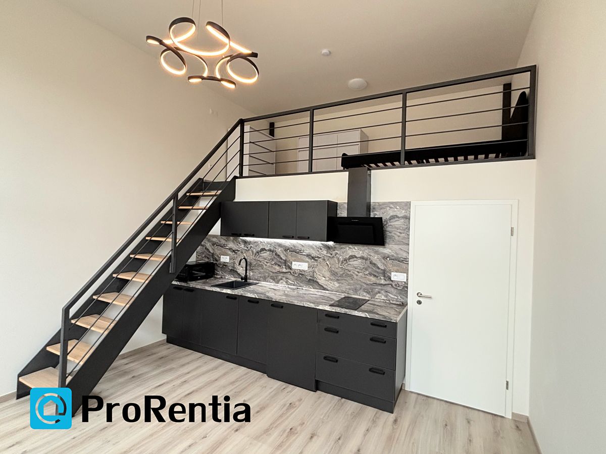 Pronájem bytu 1+kk 33 m²