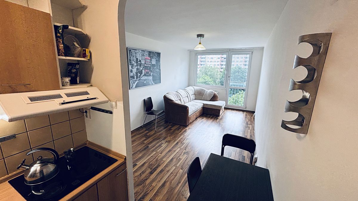 Prodej bytu 2+kk 45 m², Praha – fotka 1 z 3