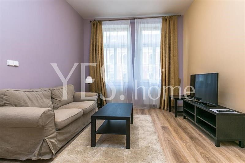 Pronájem bytu 2+kk 40 m²