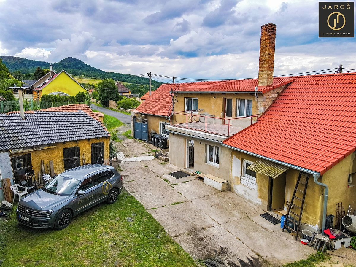 Prodej zemědělské usedlosti 262 m², pozemek 2342 m² – fotografie 2