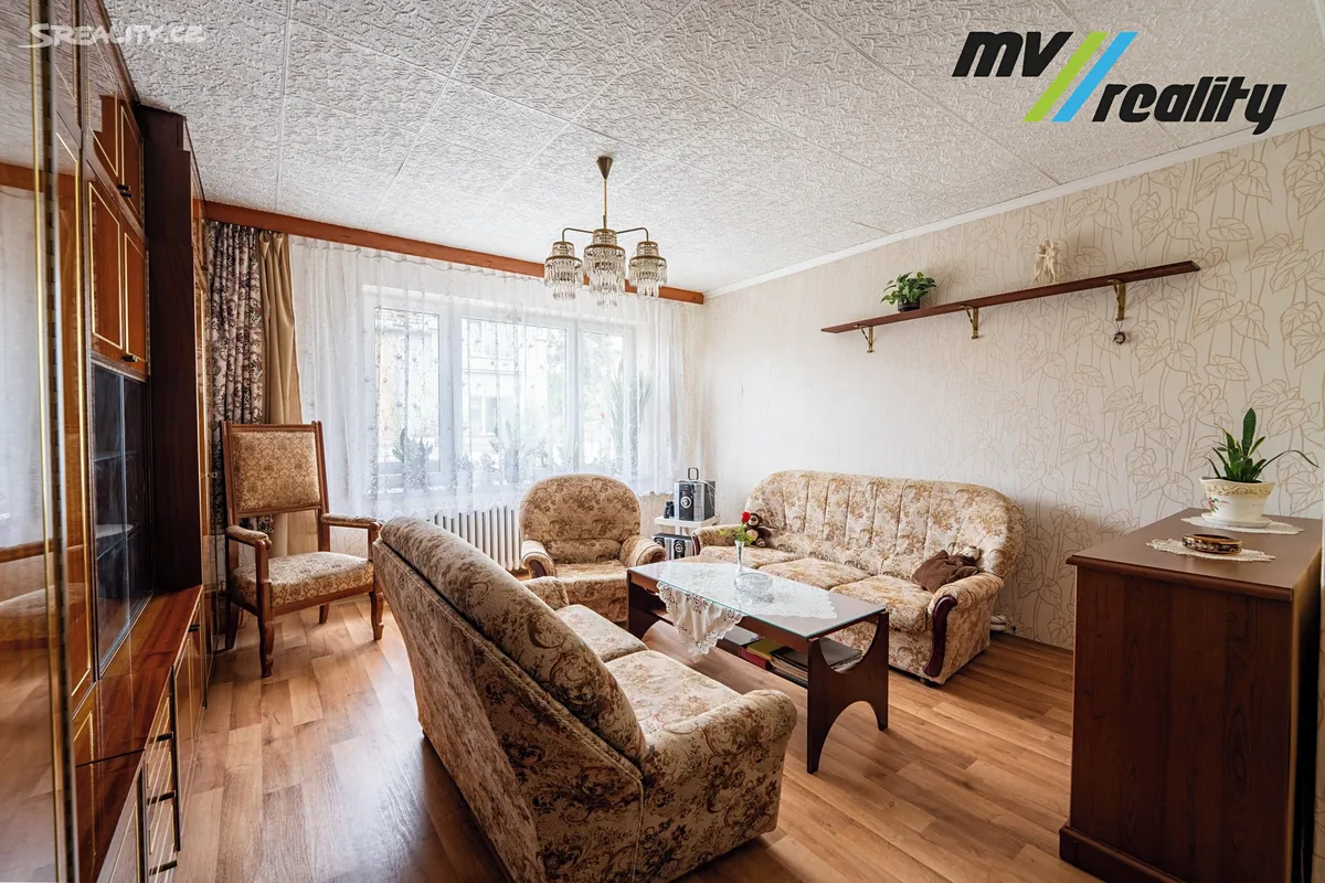 Prodej rodinného domu 168 m², pozemek 486 m² – pohled 6