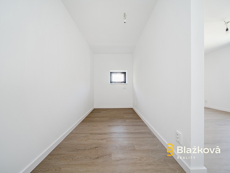 Prodej domu, 278 m² (19 z 33)