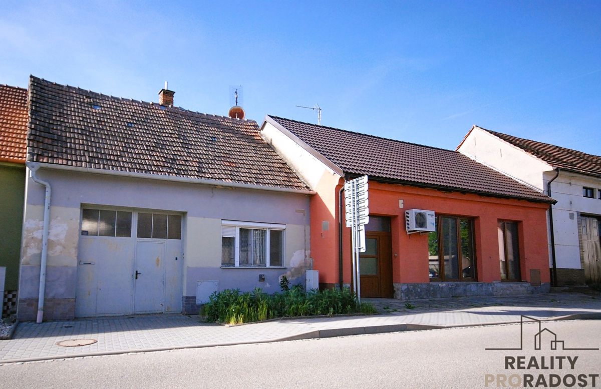 Prodej stavebního pozemku 308 m² – fotografie 3