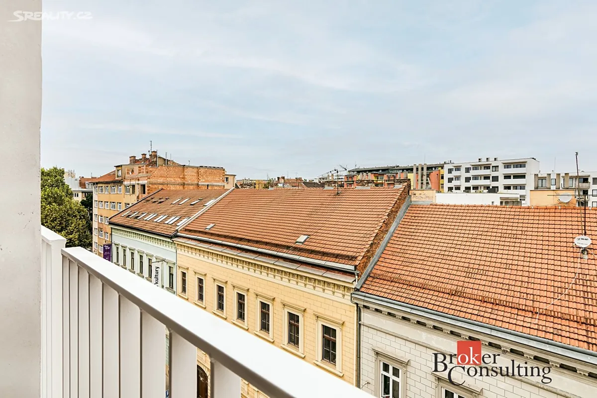 Pronájem bytu 1+kk 26 m² – pohled 6