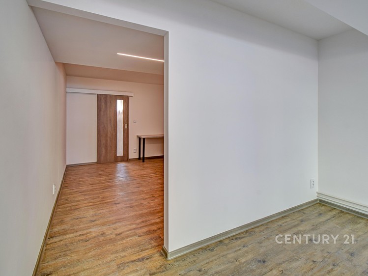 Gewerbefläche zum Kauf, 39 m² (4 von 20)
