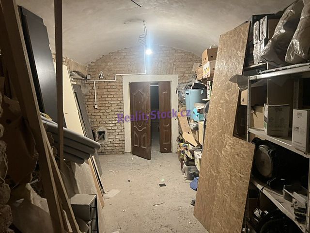 Pronájem skladového prostoru 50 m²