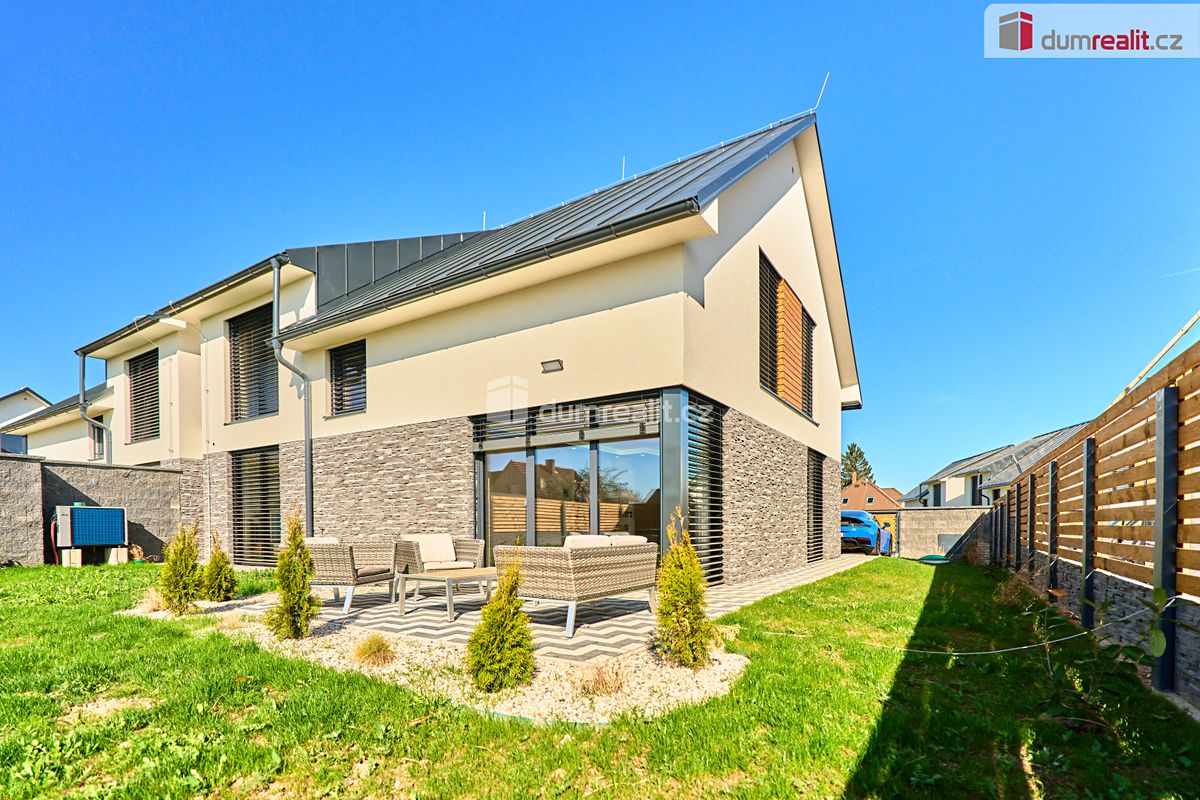 Prodej rodinného domu 160 m², pozemek 470 m²