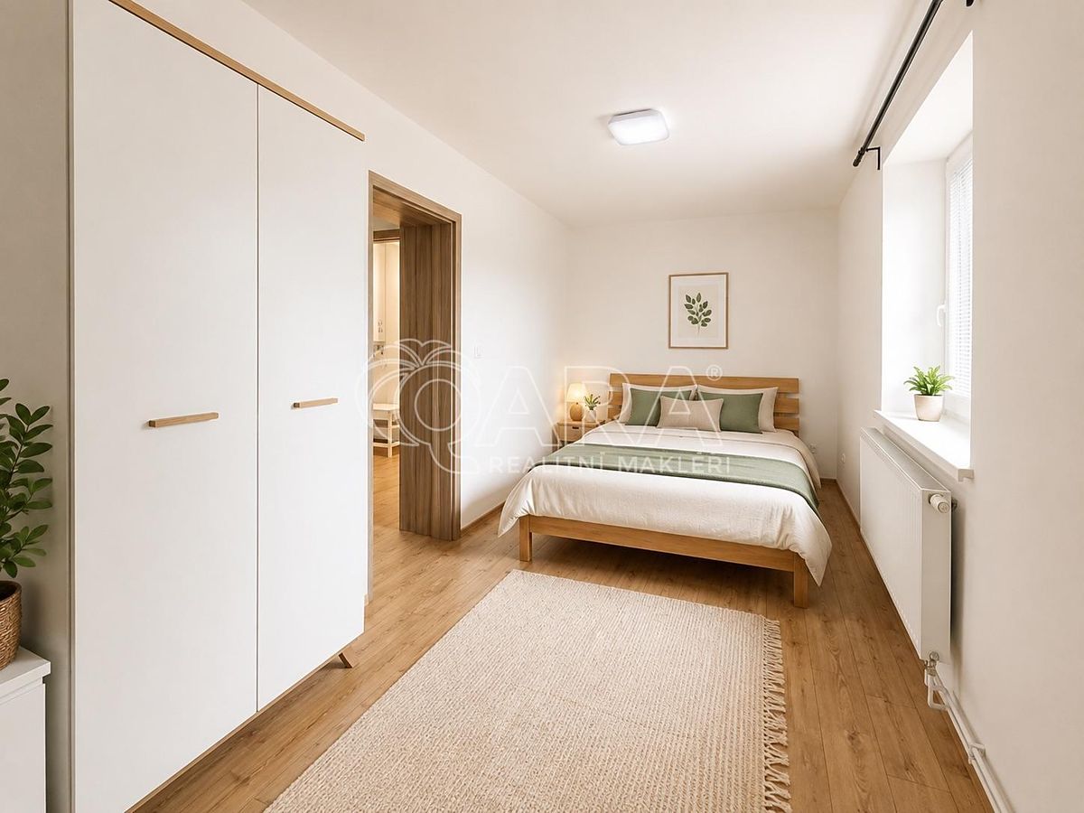 Pronájem bytu 2+kk 55 m² – fotografie 2