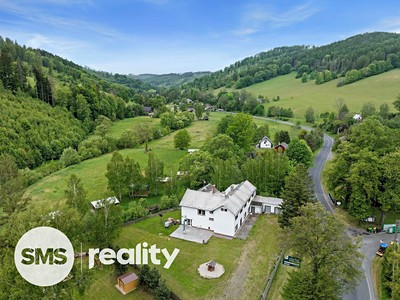 Prodej  rodinného domu 442 m², pozemek 750 m²