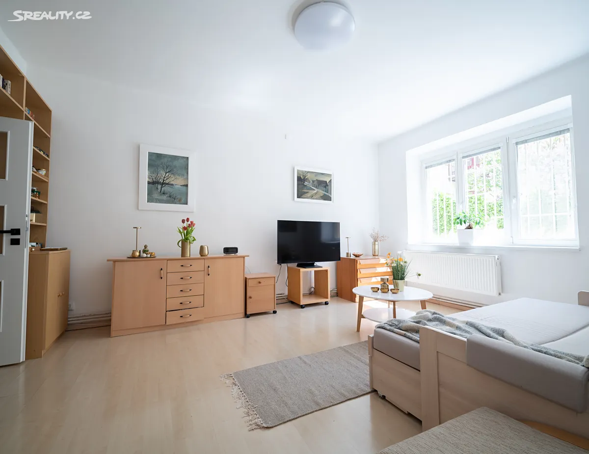 Prodej bytu 2+1 72 m², Praha