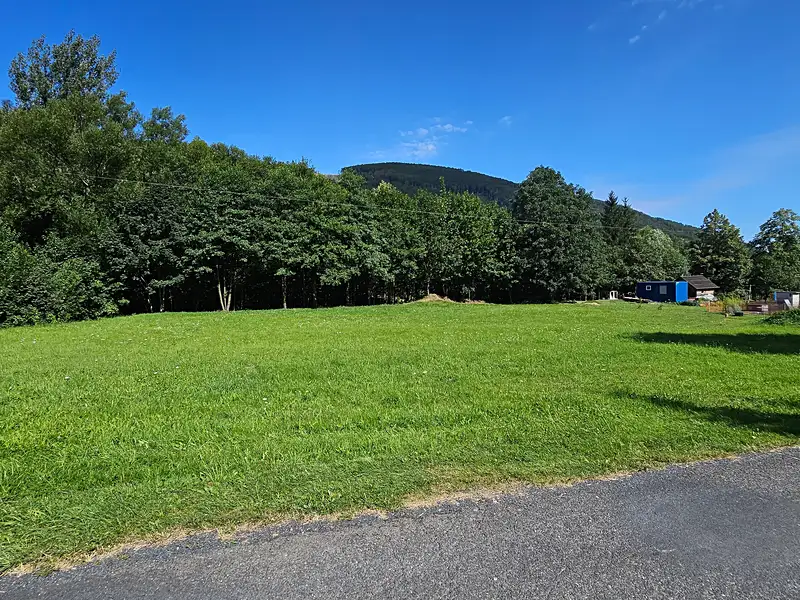 Prodej stavebního pozemku 1011 m², Třinec – náhled fotky 3