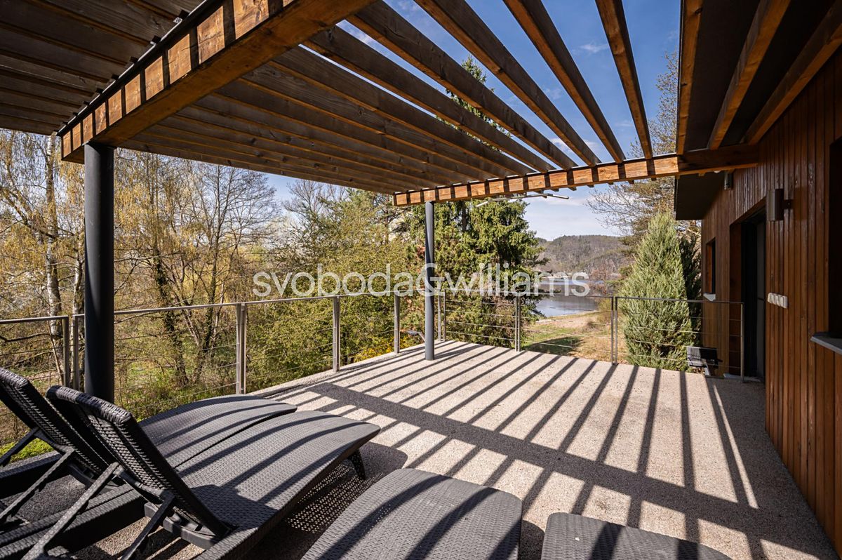 Prodej rodinného domu 125 m², pozemek 469 m² – fotografie 2