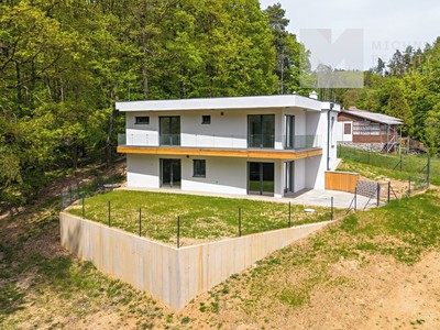 Prodej  rodinného domu 256 m², pozemek 468 m²