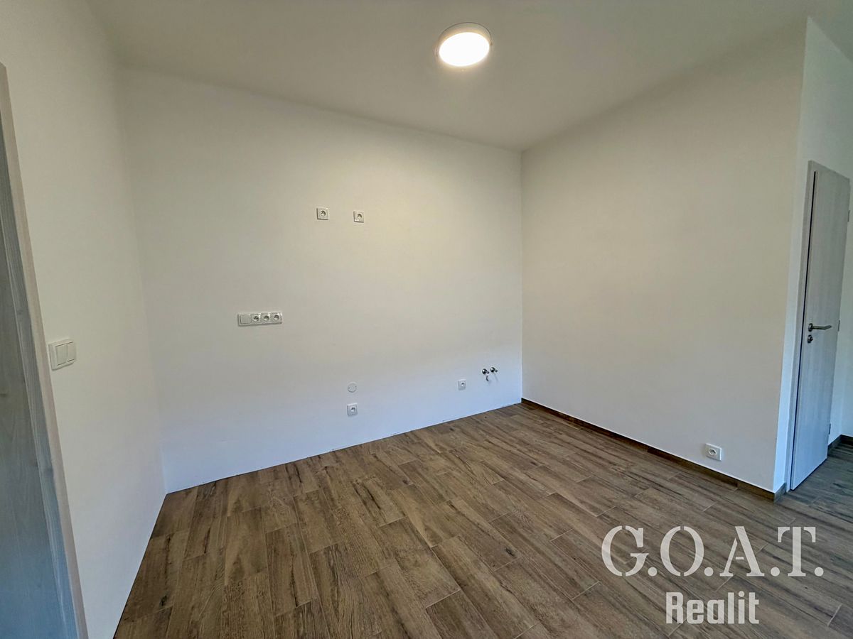 Prodej rodinného domu 97 m², pozemek 1500 m² – fotografie 5