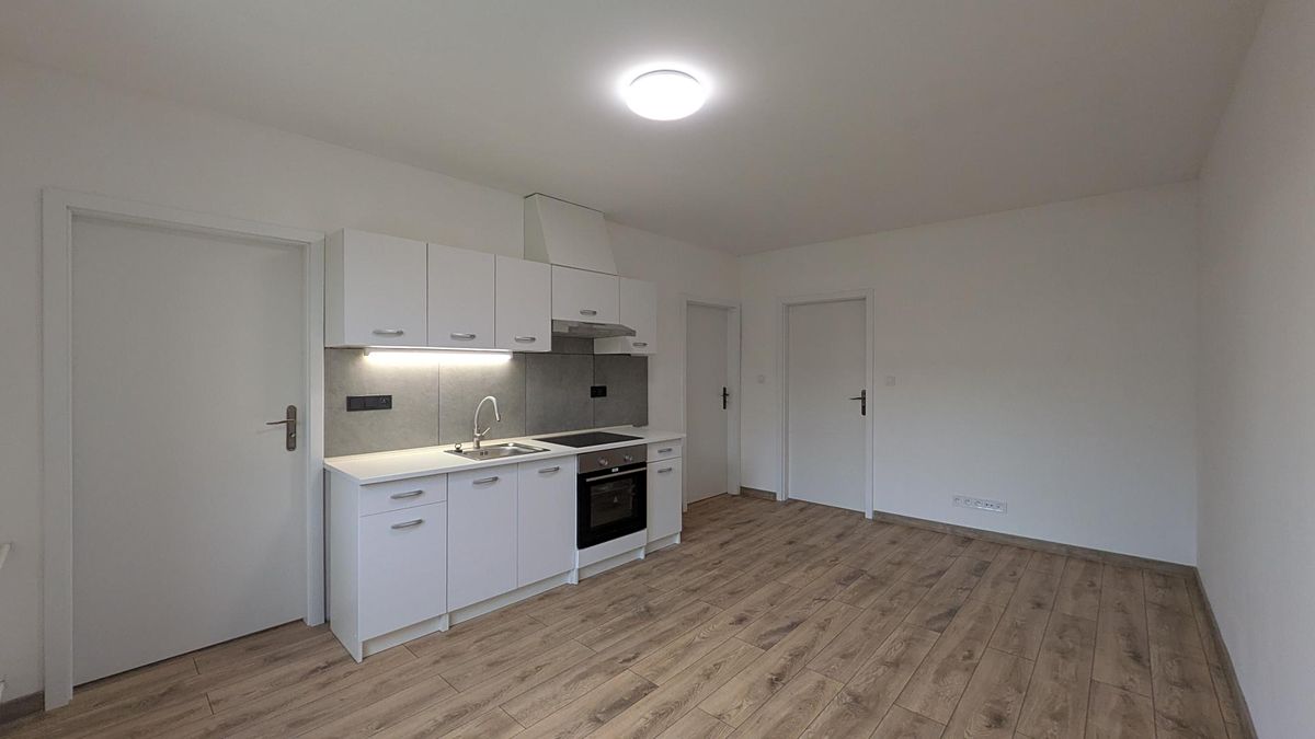 Pronájem bytu 3+kk 51 m²