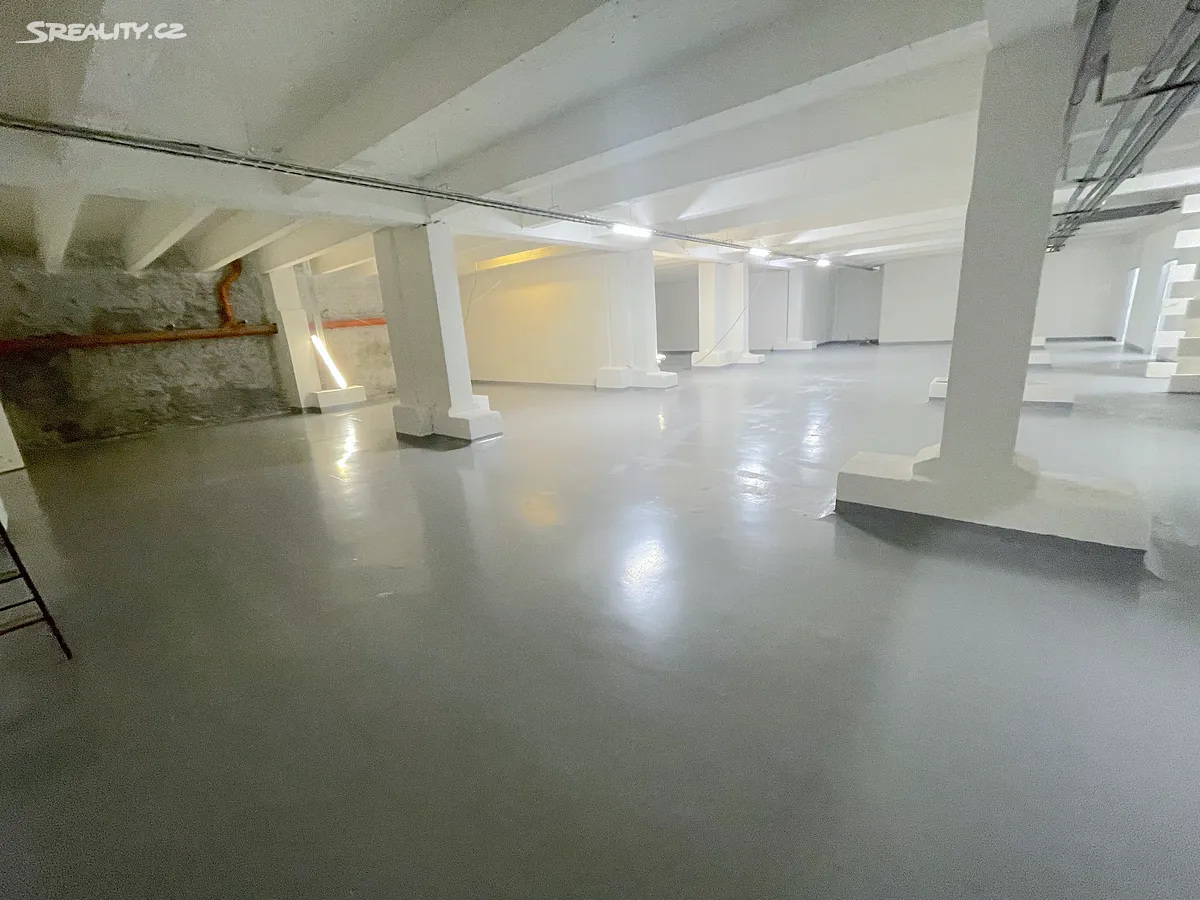 Pronájem skladového prostoru 200 m² – pohled 6