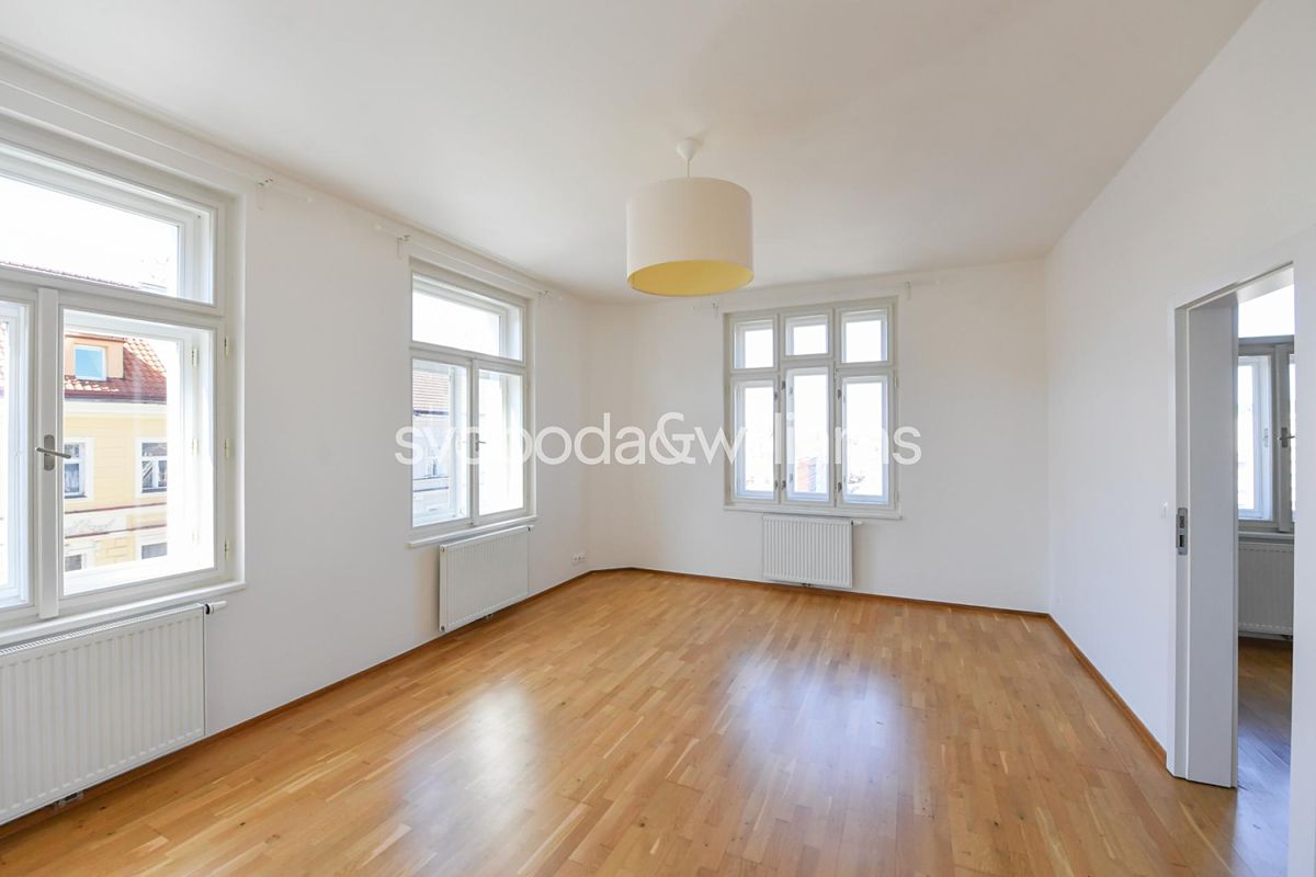 Pronájem bytu 2+kk 61 m²