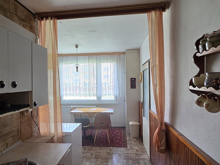 Квартира 3+1 на продаж, 81 м² (2 з 7)
