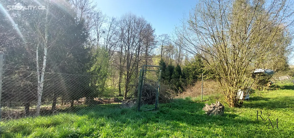 Prodej rodinného domu 173 m², pozemek 1163 m² – pohled 2