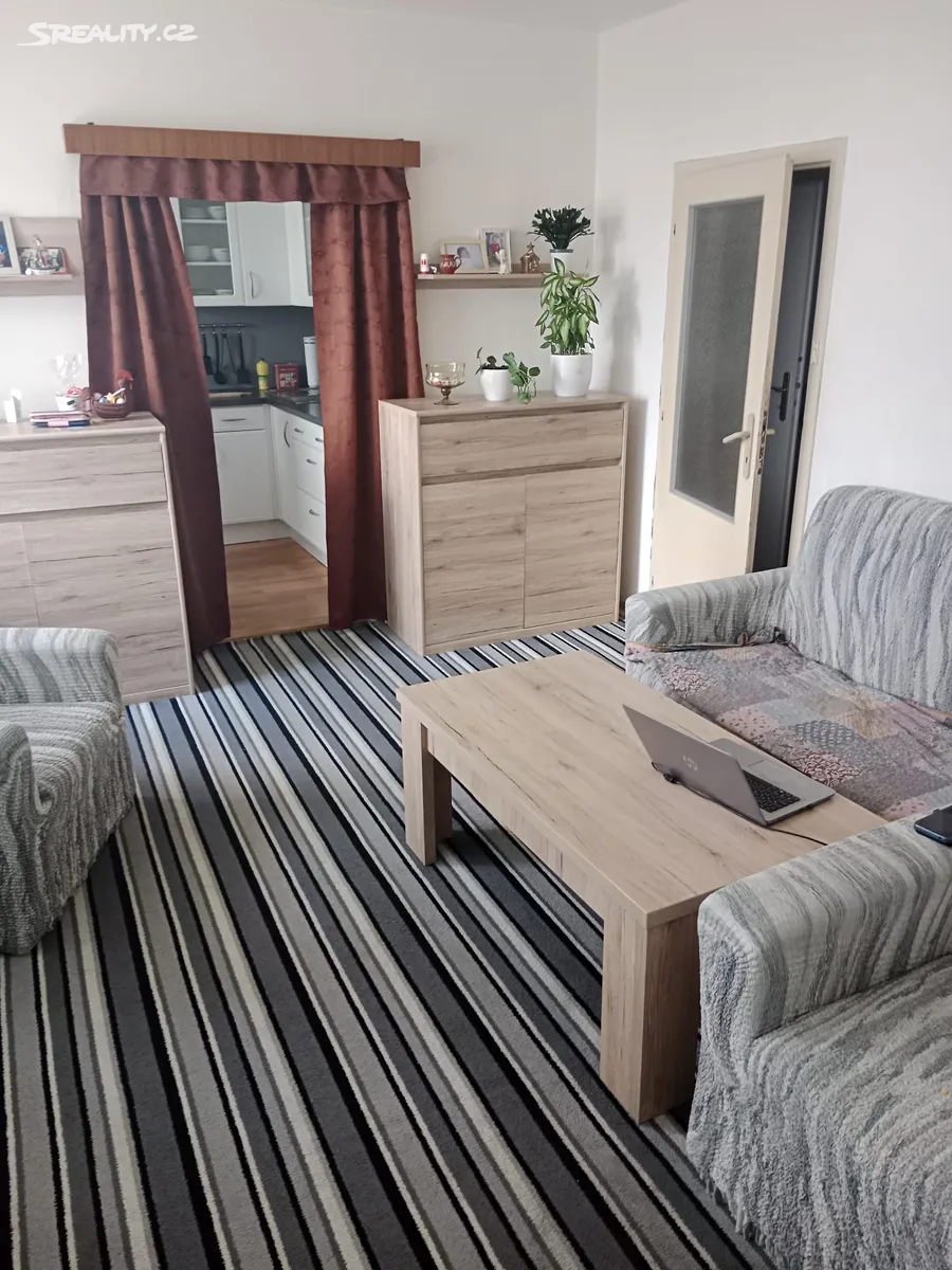 Pronájem bytu 2+1 43 m², Zlín
