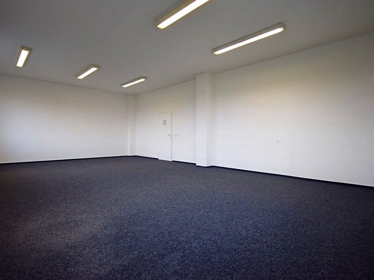 Gewerbefläche zur Miete, 67 m² (3 von 11)