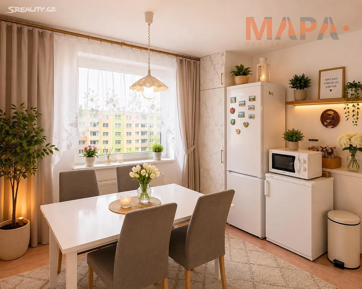 Prodej bytu 4+1 88 m², Jirkov