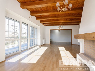 Pronájem domu, 350 m² (2 z 18)