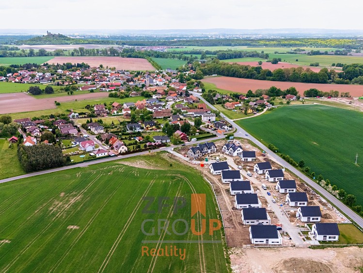 Prodej domu, 228 m² (75 z 100)