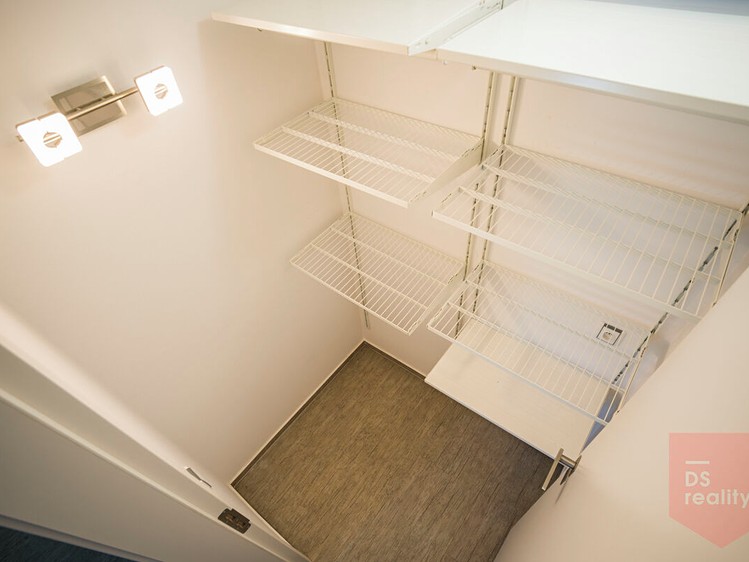 Квартира 2+kk на продаж, 79 м² (10 з 14)