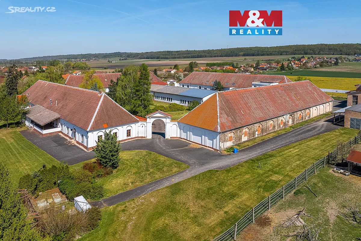 Prodej výrobní haly, prostoru 76556 m², Horka I