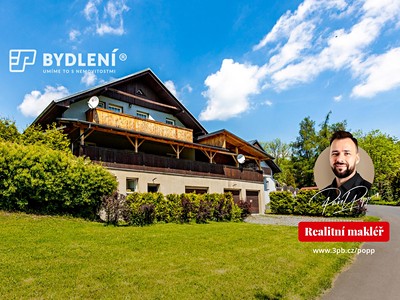 Prodej  rodinného domu 1 631 m², pozemek 2 331 m²