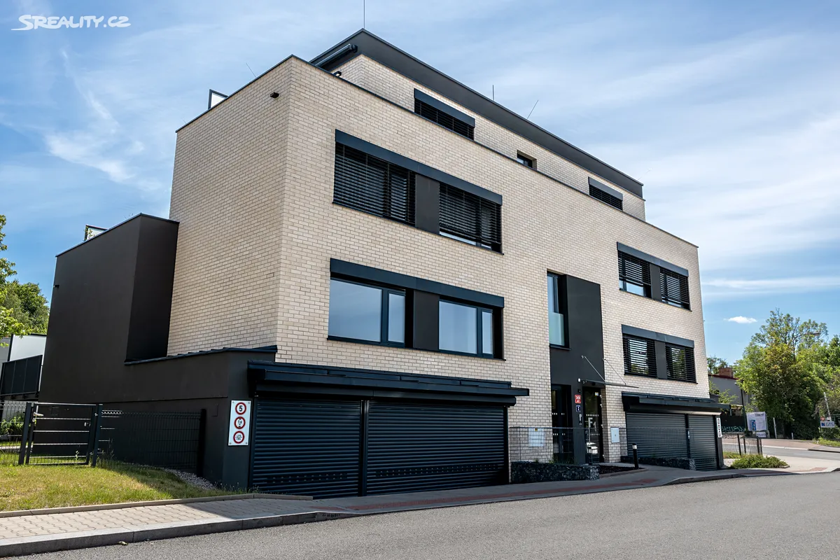 Prodej bytu 4+kk 124 m², Praha
