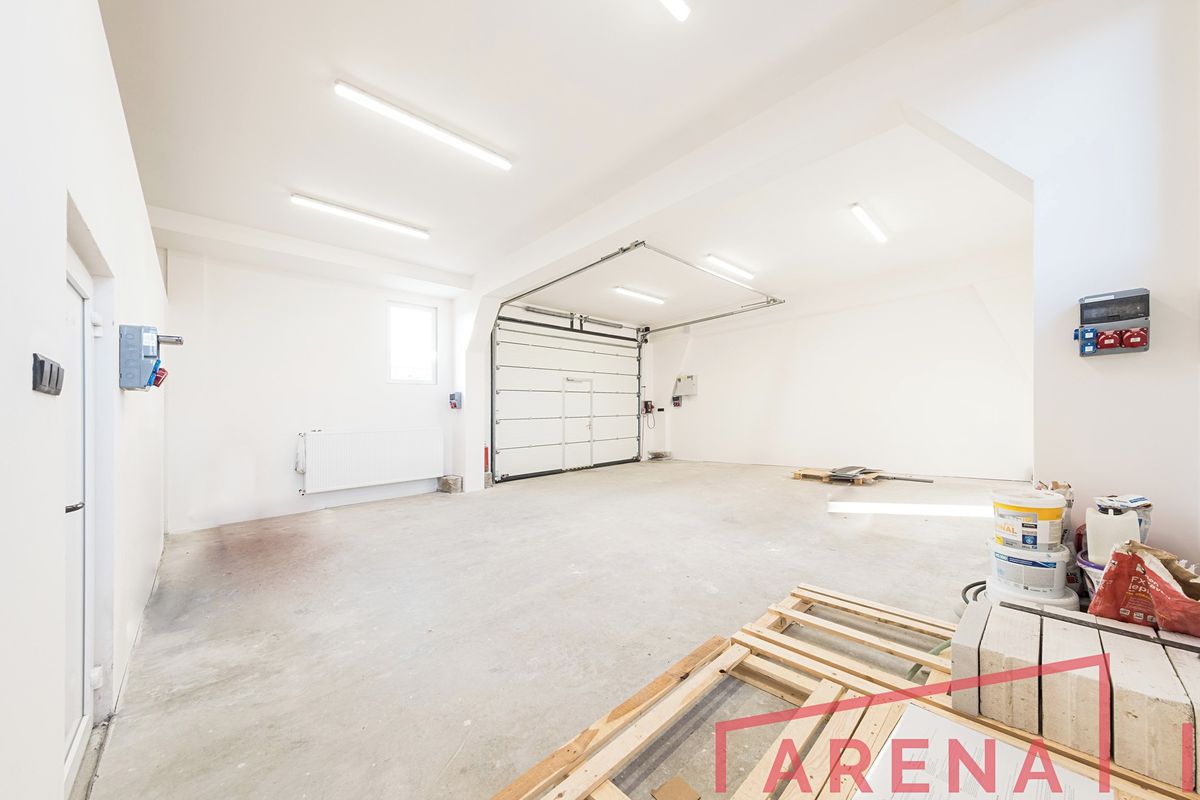 Pronájem skladového prostoru 85 m² – fotografie 2