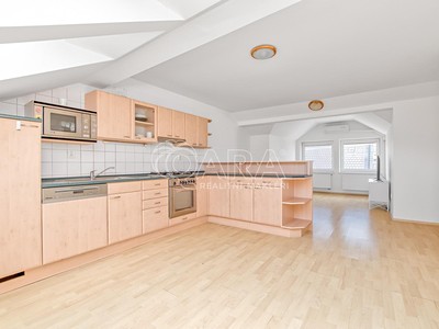 Prodej  rodinného domu 150 m², pozemek 293 m²