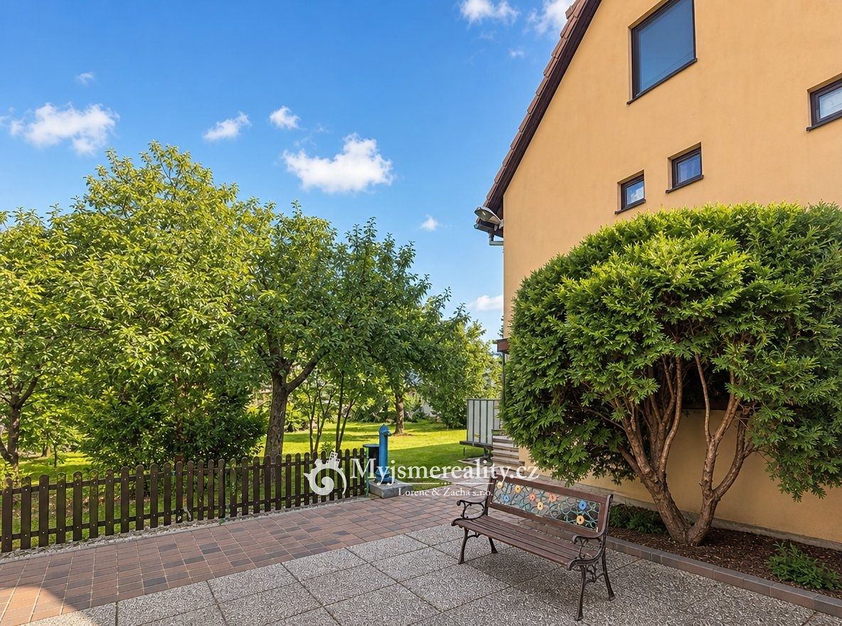 Prodej rodinného domu 120 m², pozemek 1223 m² – fotografie 5