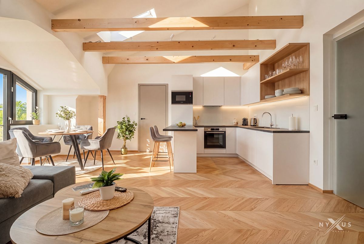 Prodej bytu 4+kk 104 m² (Podkrovní)